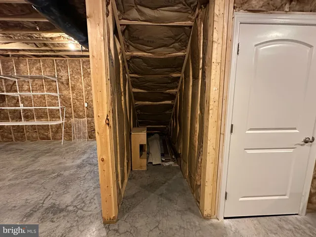 $369,900 | 707 Shook Court West, Greencastle, PA 17225