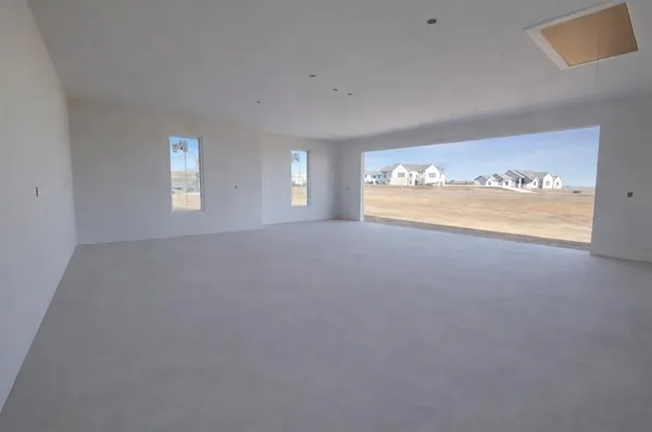 $549,000 | 176 Vaughn Lane, Calera, OK 74730