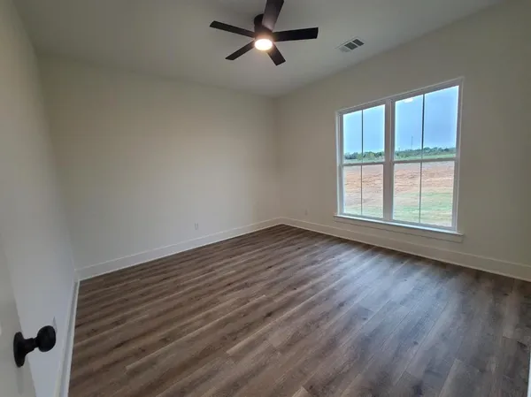 $539,000 | 176 Vaughn Lane, Calera, OK 74730