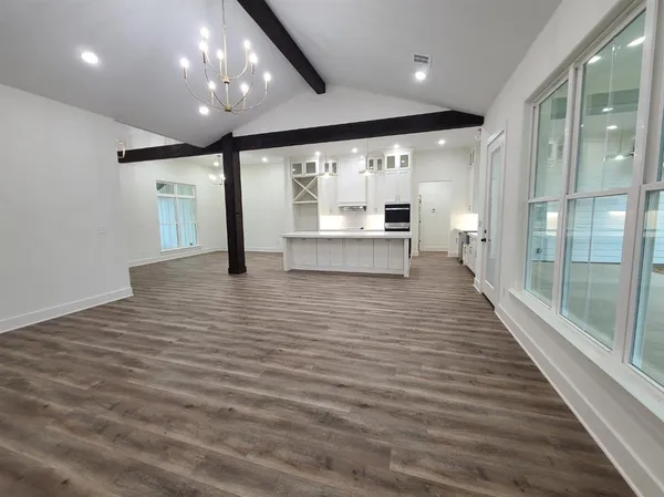 $539,000 | 176 Vaughn Lane, Calera, OK 74730