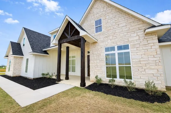 $539,000 | 176 Vaughn Lane, Calera, OK 74730