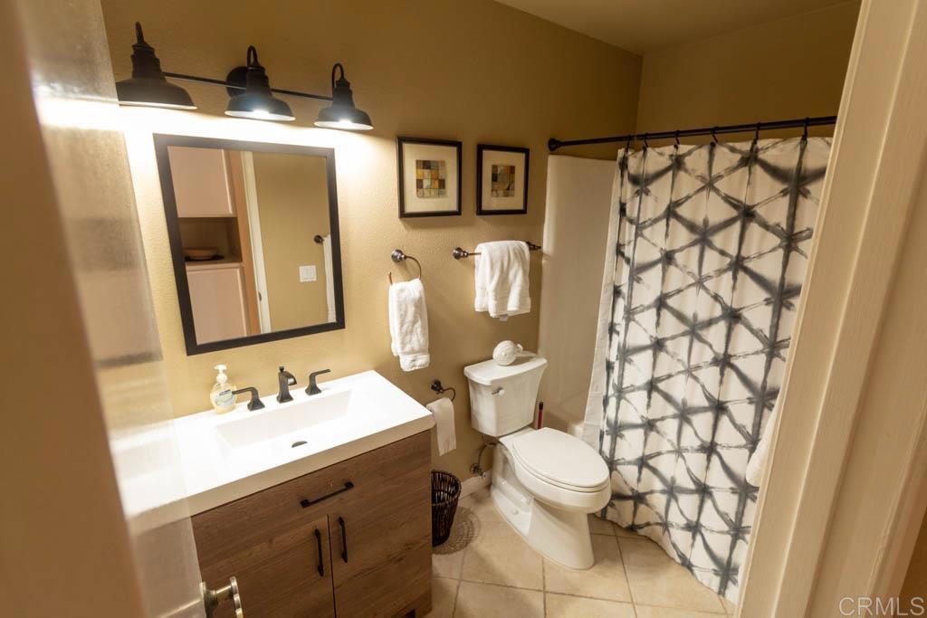 128 Roper Court Encinitas, CA 92024 - Photo 25 of 46 Gallery Image 25