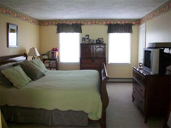 18 Hammond Road Hopedale, MA 01747 - Photo 10 of 24 Gallery Image 10