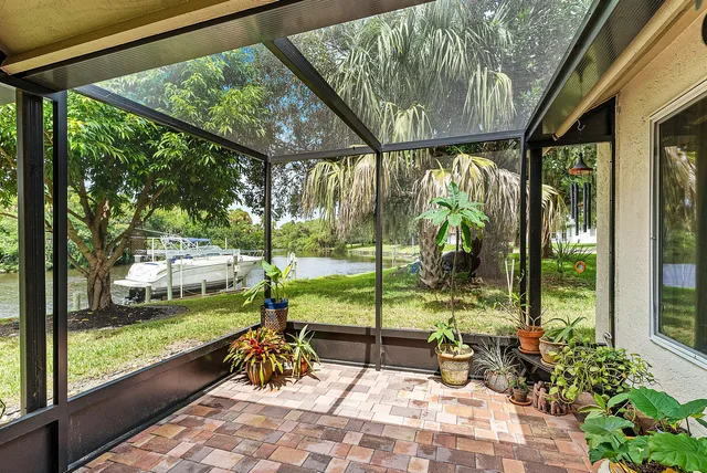 $769,000 | 7100 Lorraine Court, Port St. Lucie, FL 34952