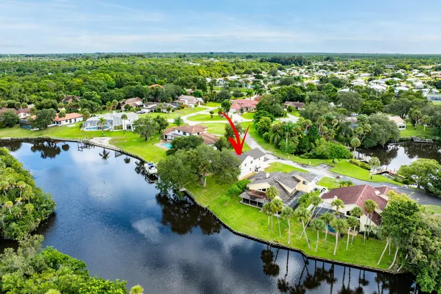 $769,000 | 7100 Lorraine Court, Port St. Lucie, FL 34952