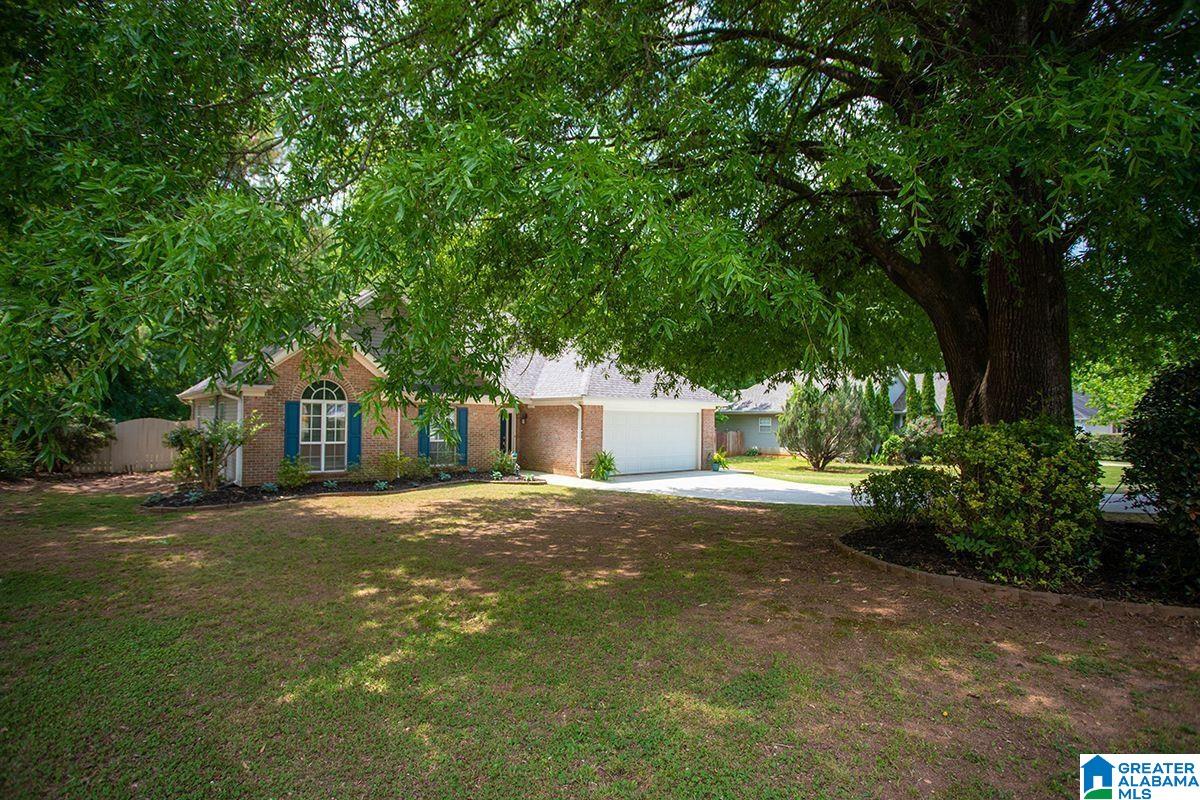 227 Meadowlark Drive Alabaster, AL 35007 - Photo 4 of 38