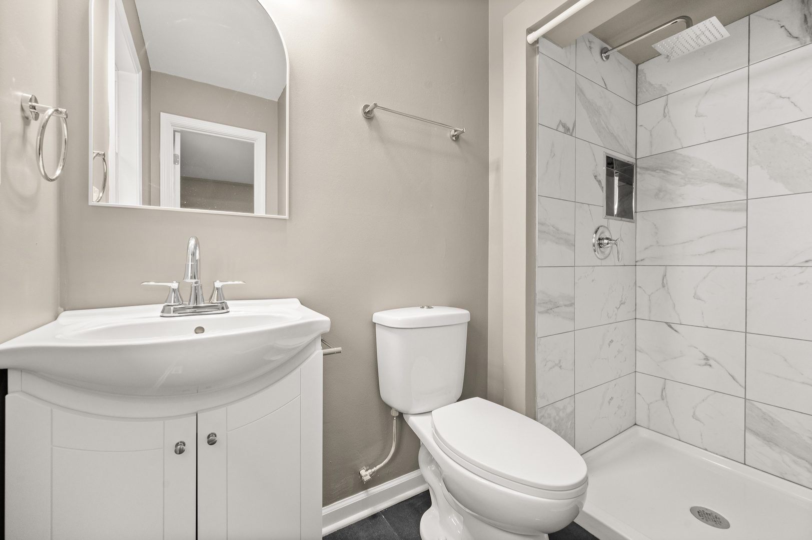 23615 Airport Road Sycamore, IL 60178 - Photo 17 of 41 Gallery Image 17