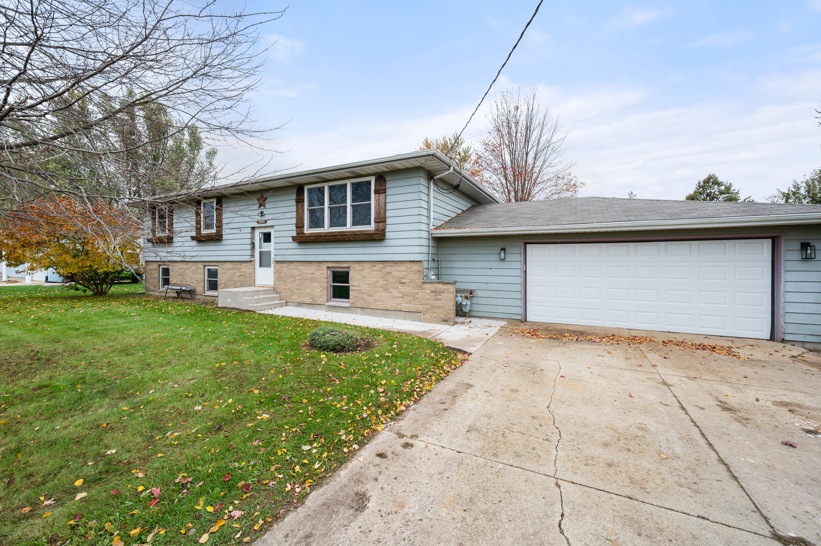 23615 Airport Road Sycamore, IL 60178 - Photo 2 of 41 Gallery Image 2