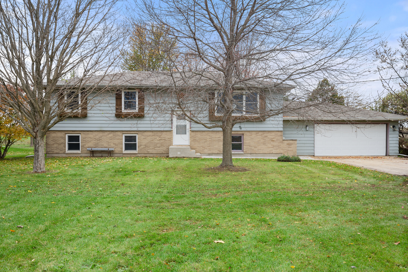 23615 Airport Road Sycamore, IL 60178 - Photo 3 of 41 Gallery Image 3