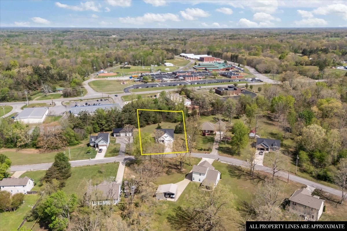 10011 Wendy Way Lyles, TN 37098 - Photo 43 of 51 a view of a city