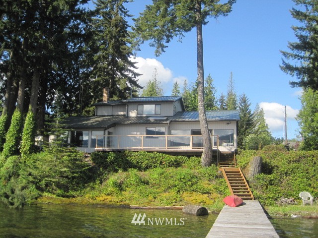 53 Strawberry Point Road Bellingham, WA 98229 - Photo 1 of 17 Gallery Image 1