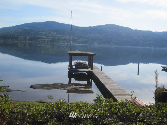 53 Strawberry Point Road Bellingham, WA 98229 - Photo 2 of 17 Gallery Image 2