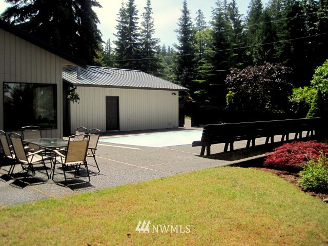 53 Strawberry Point Road Bellingham, WA 98229 - Photo 14 of 17 Gallery Image 14