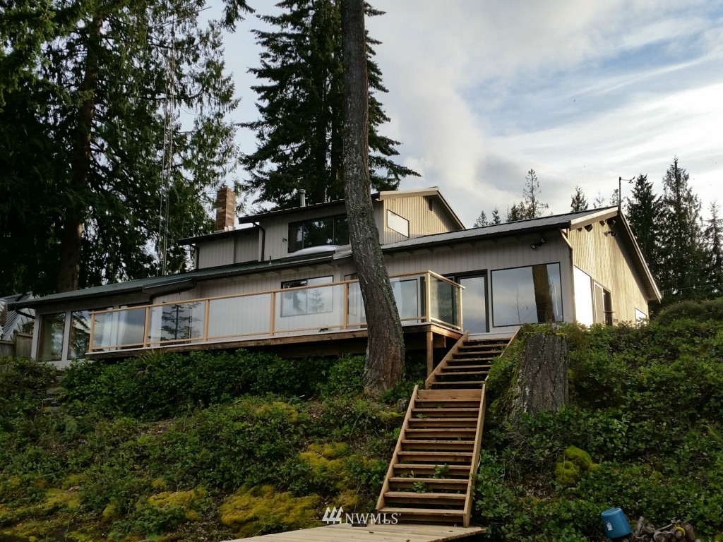 53 Strawberry Point Road Bellingham, WA 98229 - Photo 16 of 17 Gallery Image 16