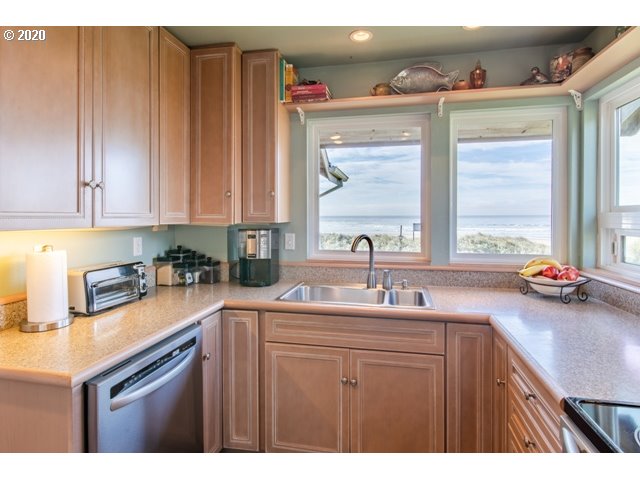 37345 Beulah Reed Road Nehalem, OR 97131 - Photo 12 of 31