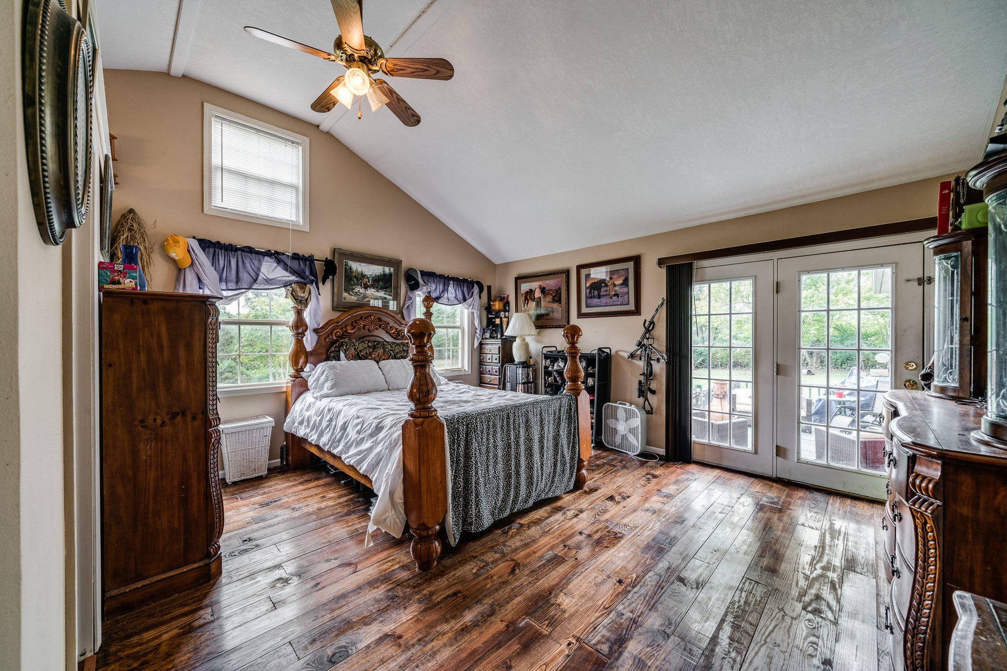1556 Bicknell Road Clarkrange, TN 38553 - Photo 40 of 40 a bed room with furniture and a window