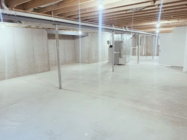 $439,900 | 1692 Campton Drive, Bourbonnais, IL 60914