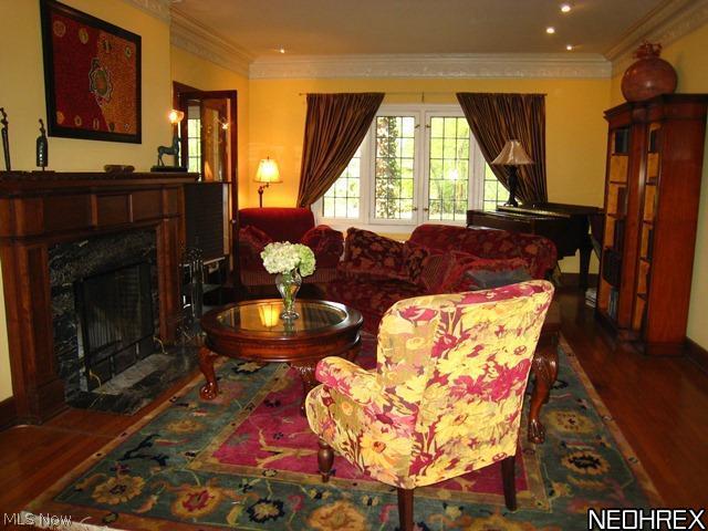 2944 Winthrop Road Cleveland, OH 44120 - Photo 4 of 25