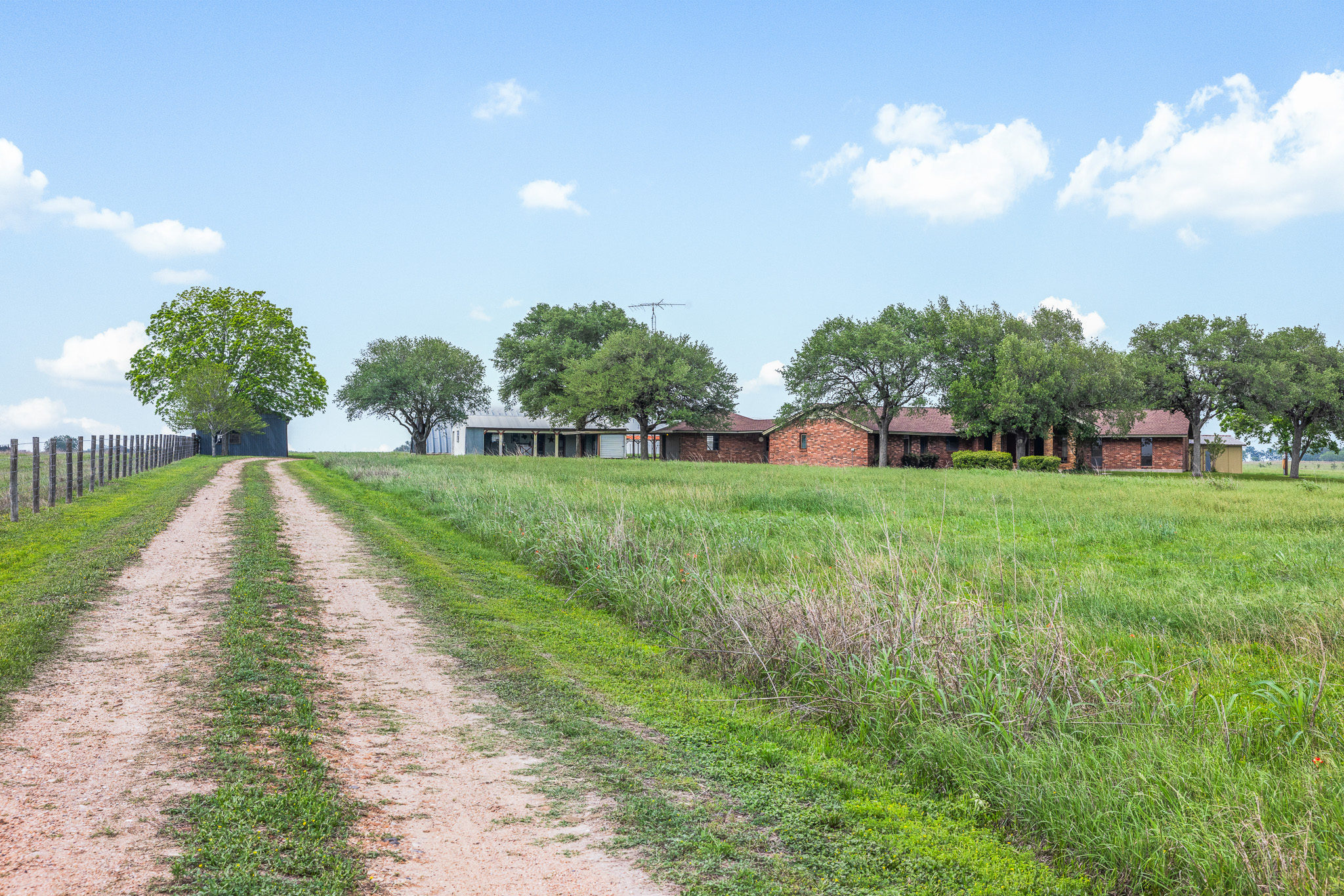 1931 Bruno Road Schulenburg, TX 78956 - Photo 35 of 40