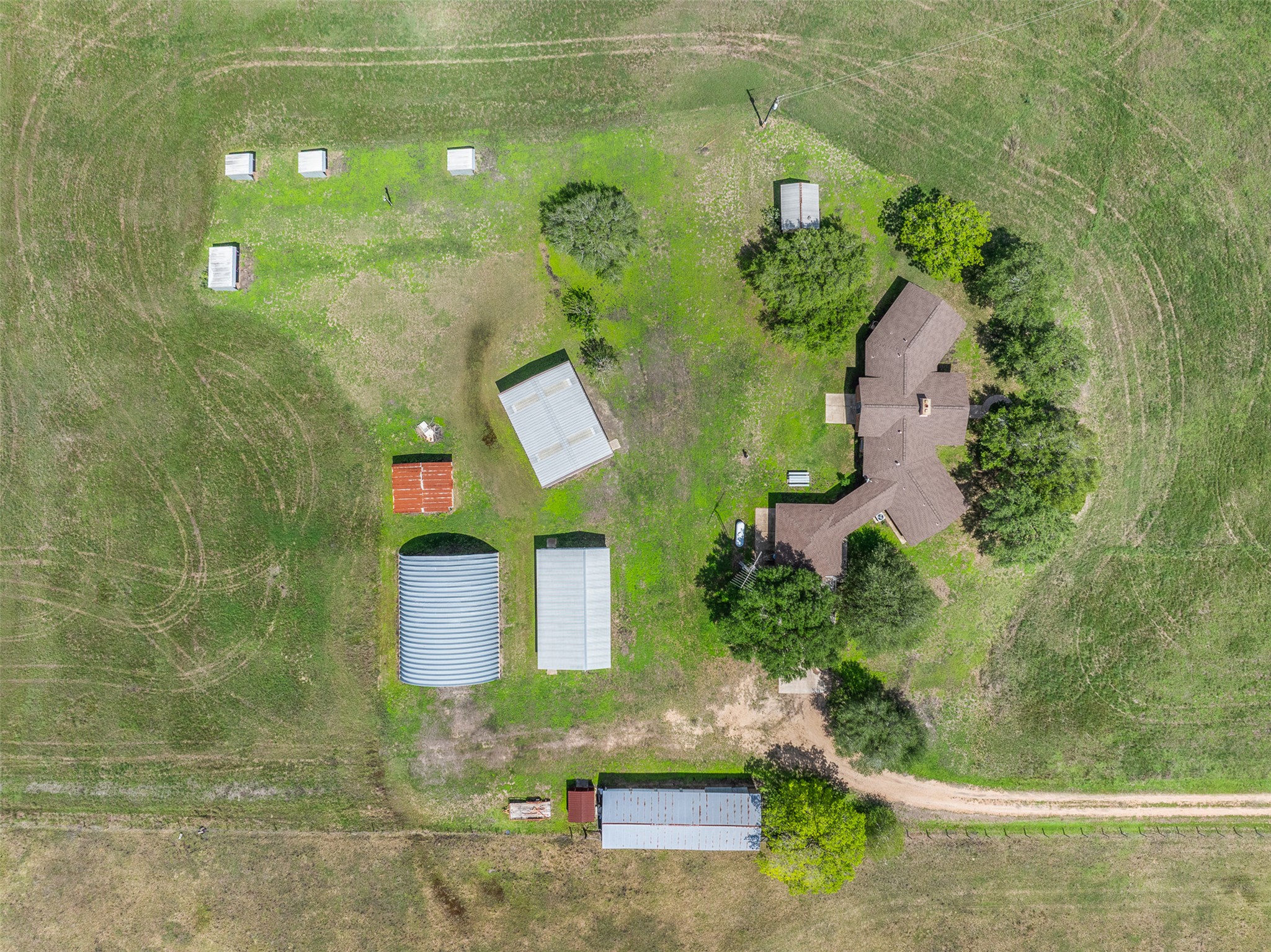 1931 Bruno Road Schulenburg, TX 78956 - Photo 8 of 40