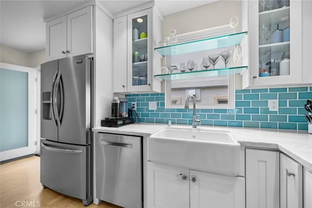 $6,950 | 3528 Pacific Avenue, Manhattan Beach, CA 90266