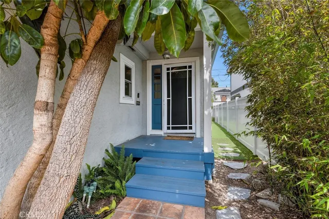 $6,950 | 3528 Pacific Avenue, Manhattan Beach, CA 90266