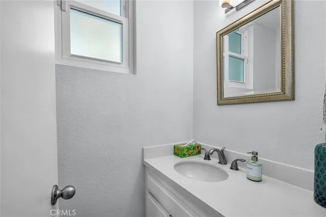 $6,950 | 3528 Pacific Avenue, Manhattan Beach, CA 90266