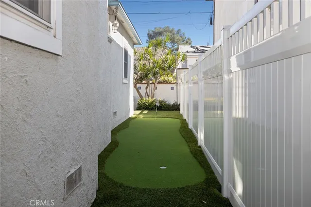 $6,950 | 3528 Pacific Avenue, Manhattan Beach, CA 90266