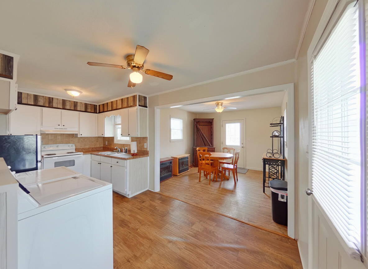 179 Joyner Road Waynesboro, GA 30830 - Photo 9 of 18 Kitchen