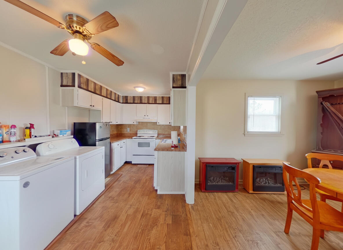 179 Joyner Road Waynesboro, GA 30830 - Photo 10 of 18 Kitchen