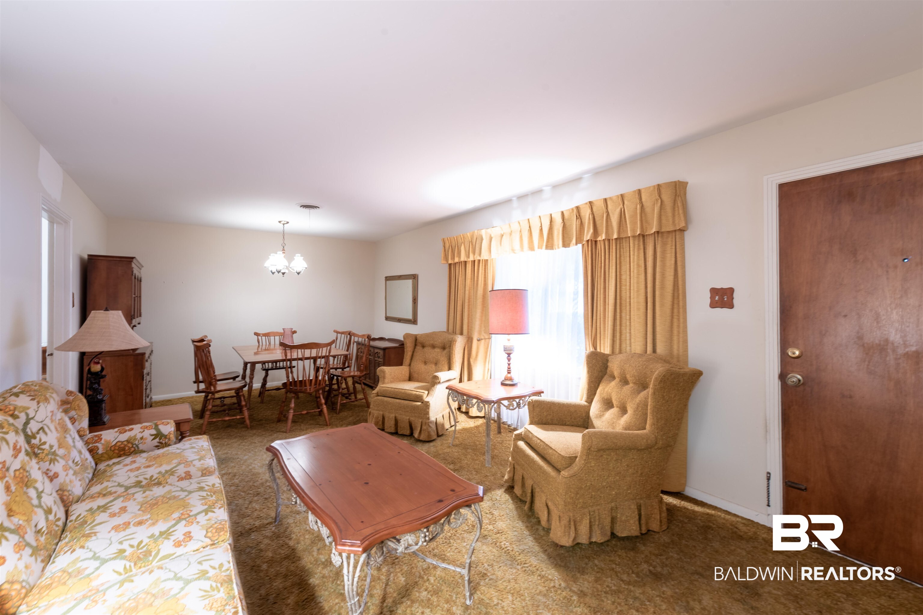 601 East Wesley Drive Mobile, AL 36609 - Photo 9 of 18