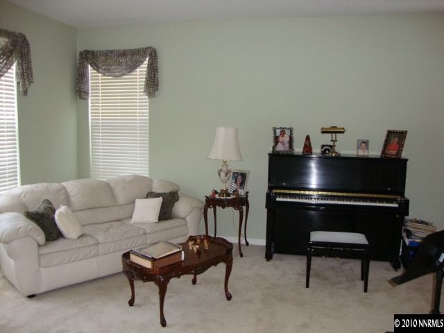 9900 Moonwalk Court Reno, NV 89506 - Photo 3 of 9 Photo 3