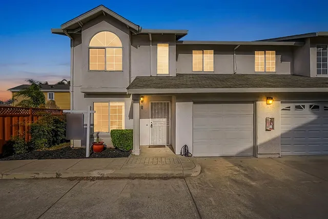 $574,950 | 550 Blossom Way, Unit G, Hayward, CA 94541