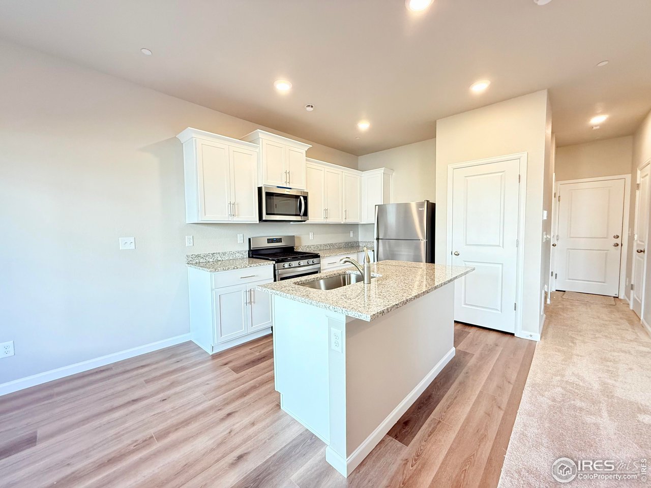 161 Robin Road Johnstown, CO 80534 - Photo 3 of 34 Vail Kitchen.