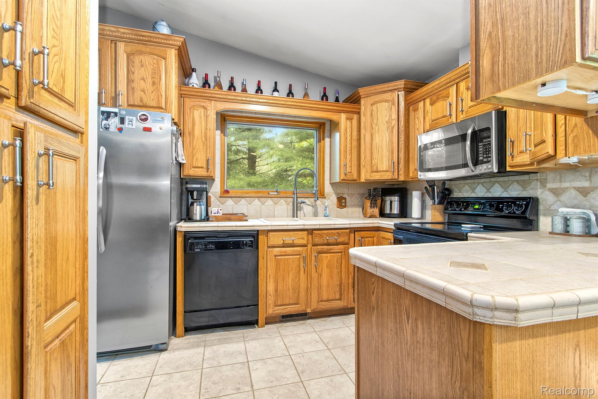 1336 Kent Road Ortonville, MI 48462 - Photo 8 of 39 Gallery Image 8