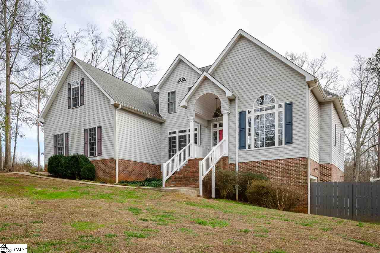 107 Green Ridge Drive Easley, SC 29642 - Photo 1 of 35 Gallery Image 1