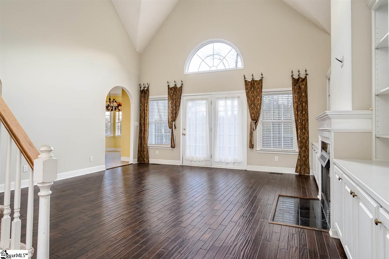 107 Green Ridge Drive Easley, SC 29642 - Photo 9 of 35 Gallery Image 9