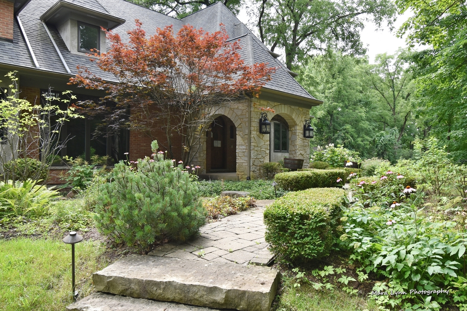 34W341 Country Club Road Wayne, IL 60174 - Photo 4 of 47