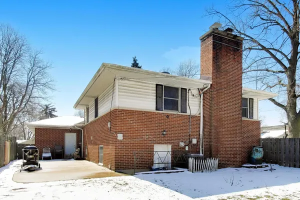 $525,000 | 714 West Campbell Street, Arlington Heights, IL 60005