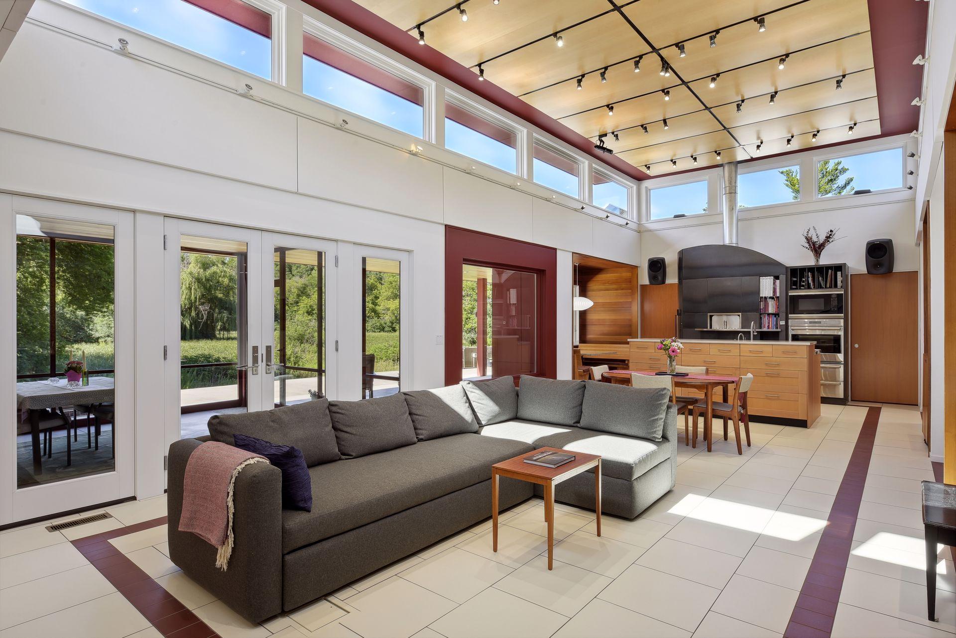 13733 Spring Lake Road Minnetonka, MN 55345 - Photo 15 of 51