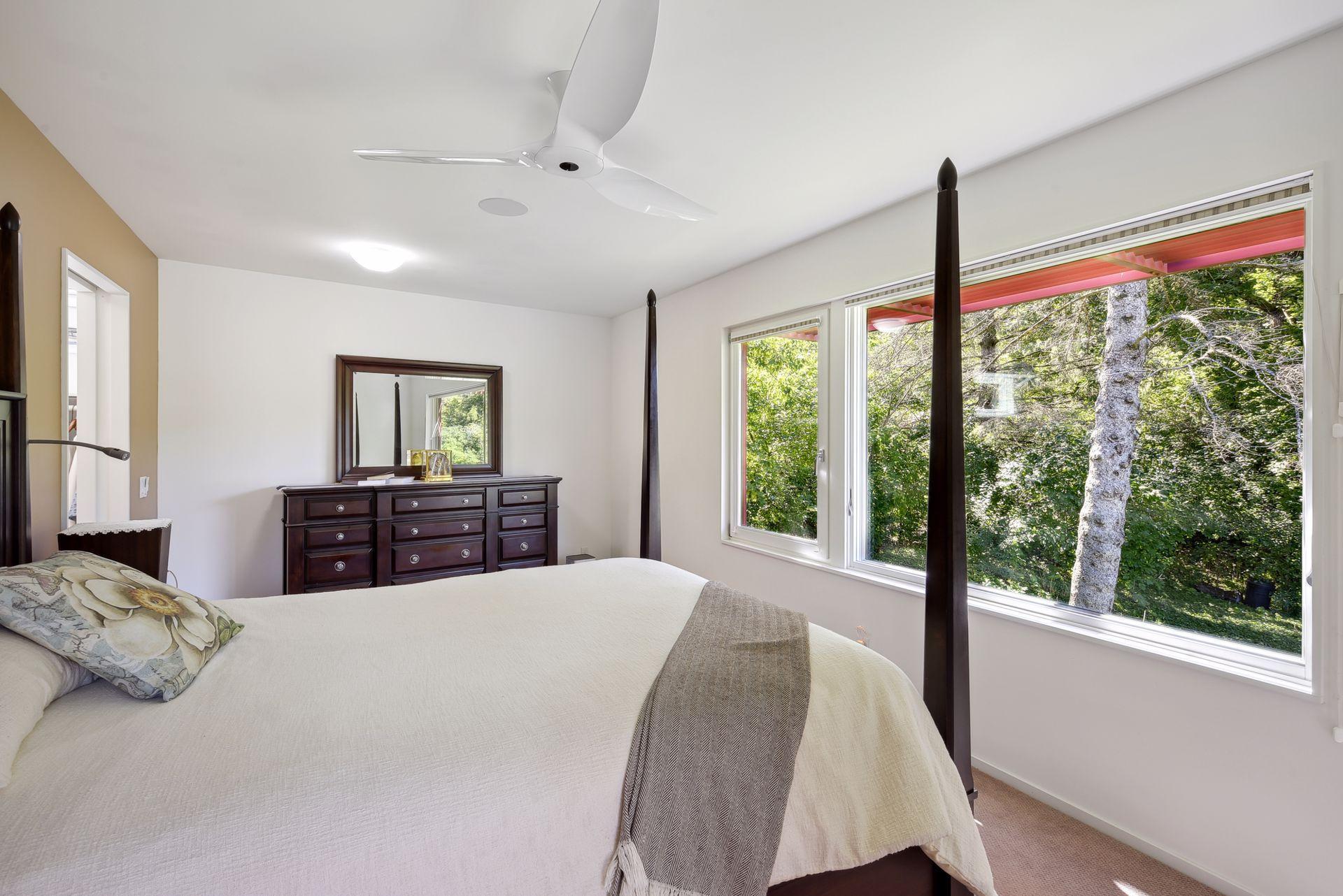 13733 Spring Lake Road Minnetonka, MN 55345 - Photo 21 of 51