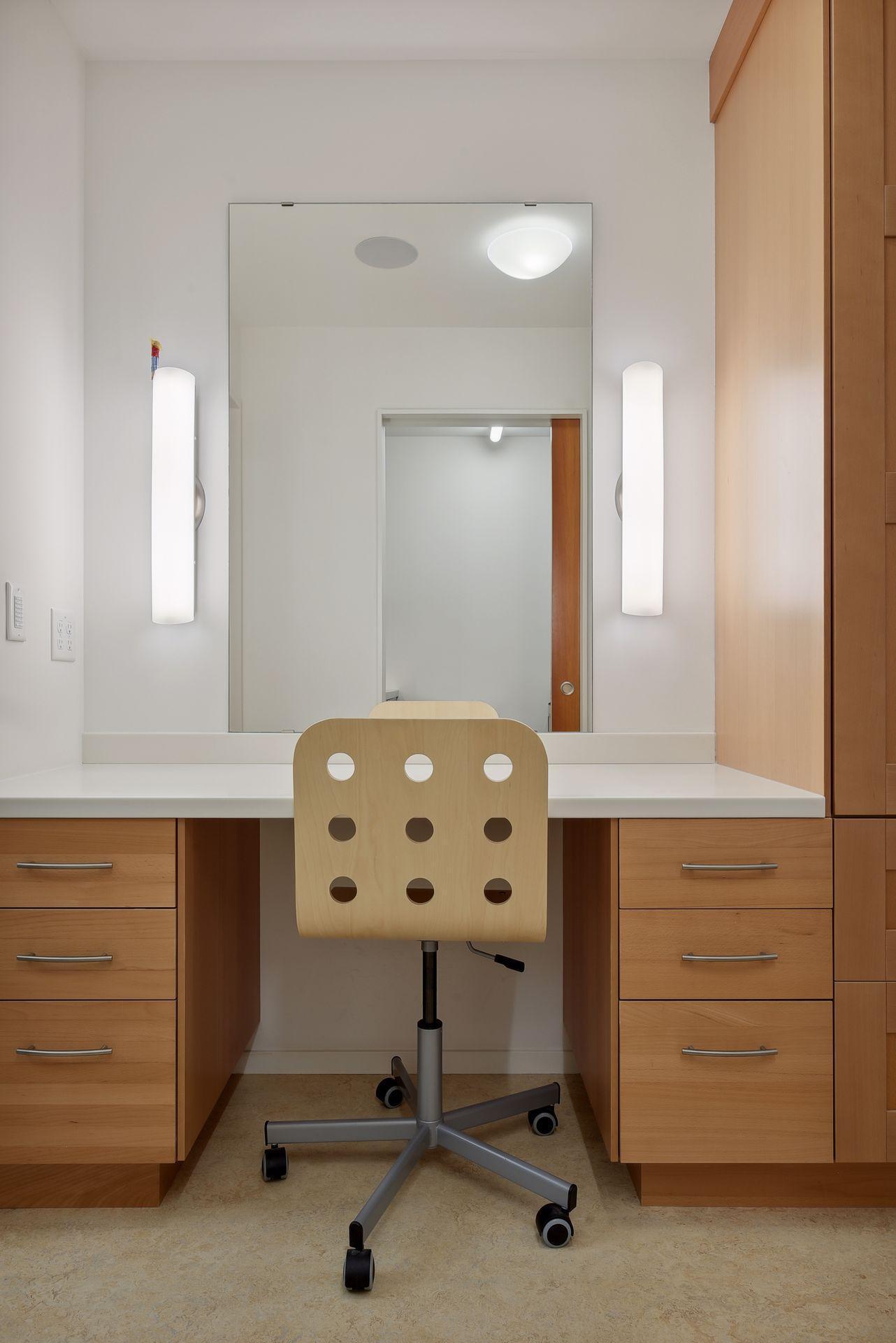 13733 Spring Lake Road Minnetonka, MN 55345 - Photo 24 of 51