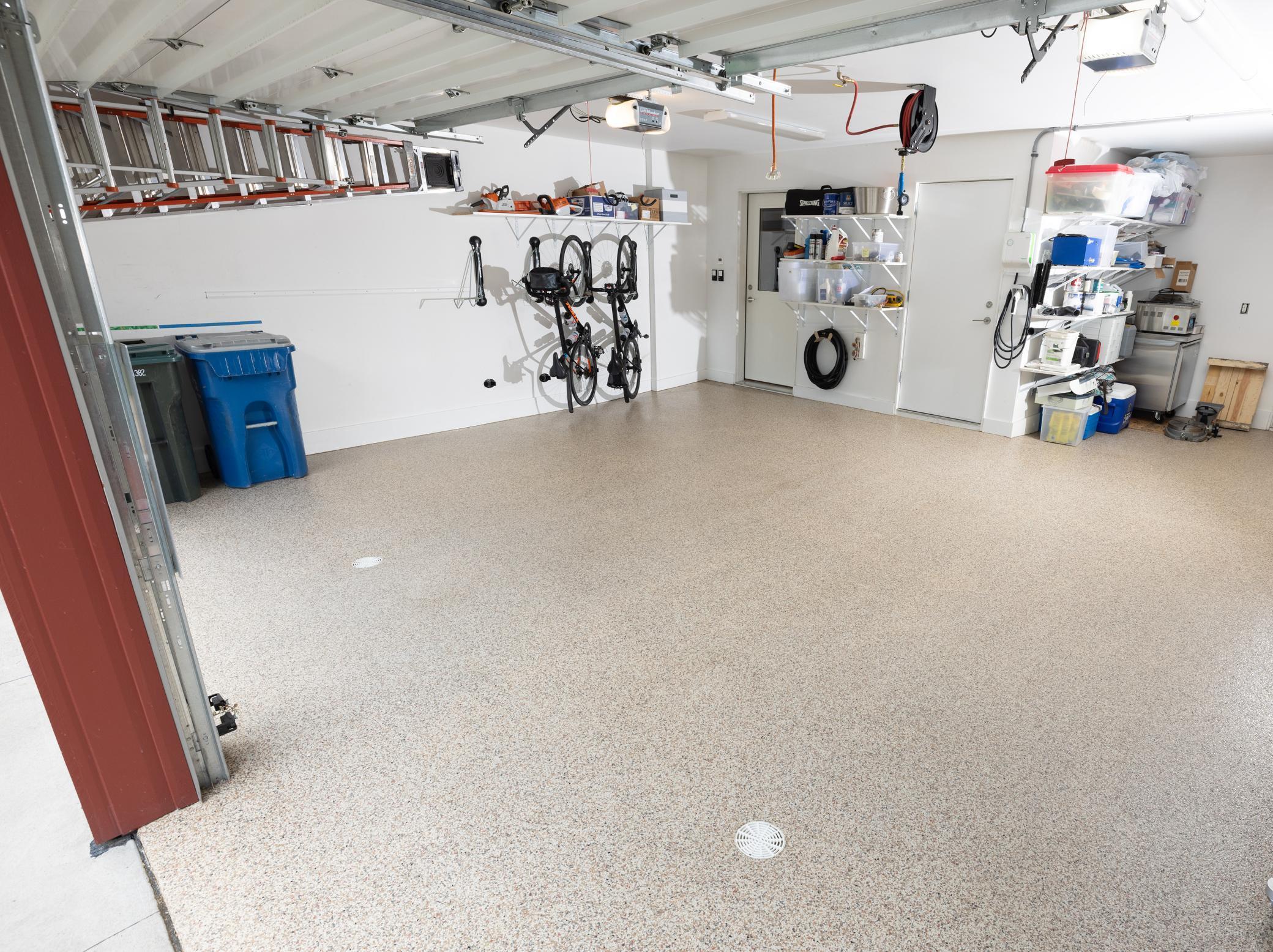 13733 Spring Lake Road Minnetonka, MN 55345 - Photo 34 of 51