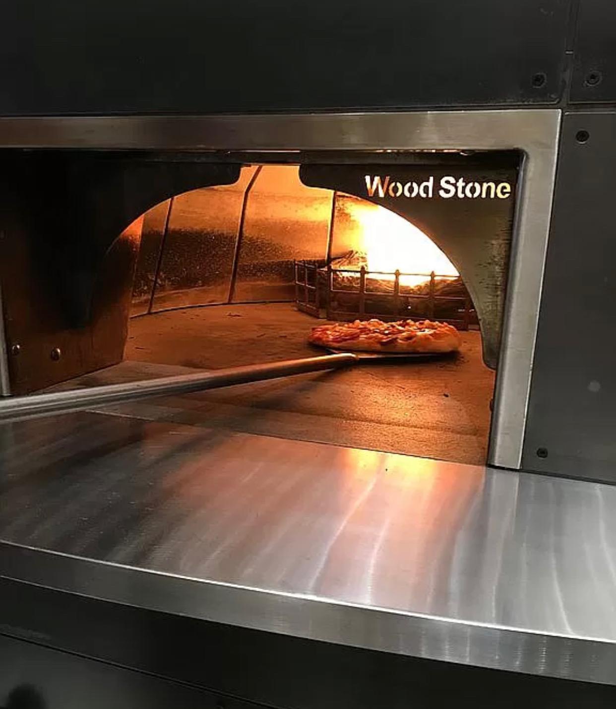 13733 Spring Lake Road Minnetonka, MN 55345 - Photo 8 of 51