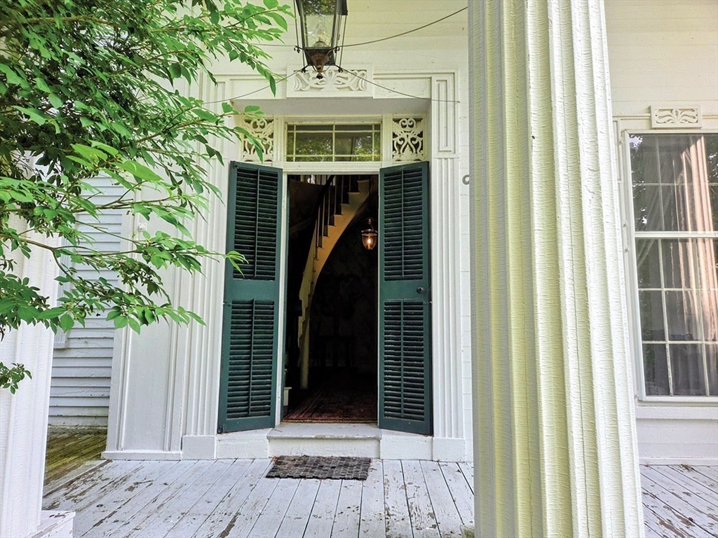 81 Barre Road Hardwick, MA 01037 - Photo 3 of 31 Gallery Image 3