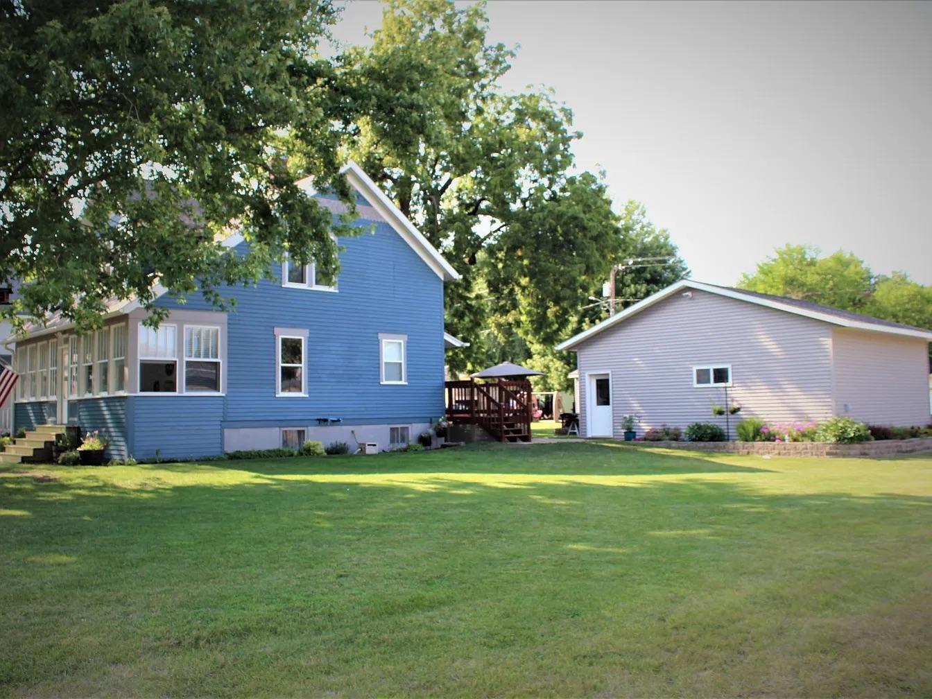 341 Main Street East Trimont, MN 56176 - Photo 26 of 32