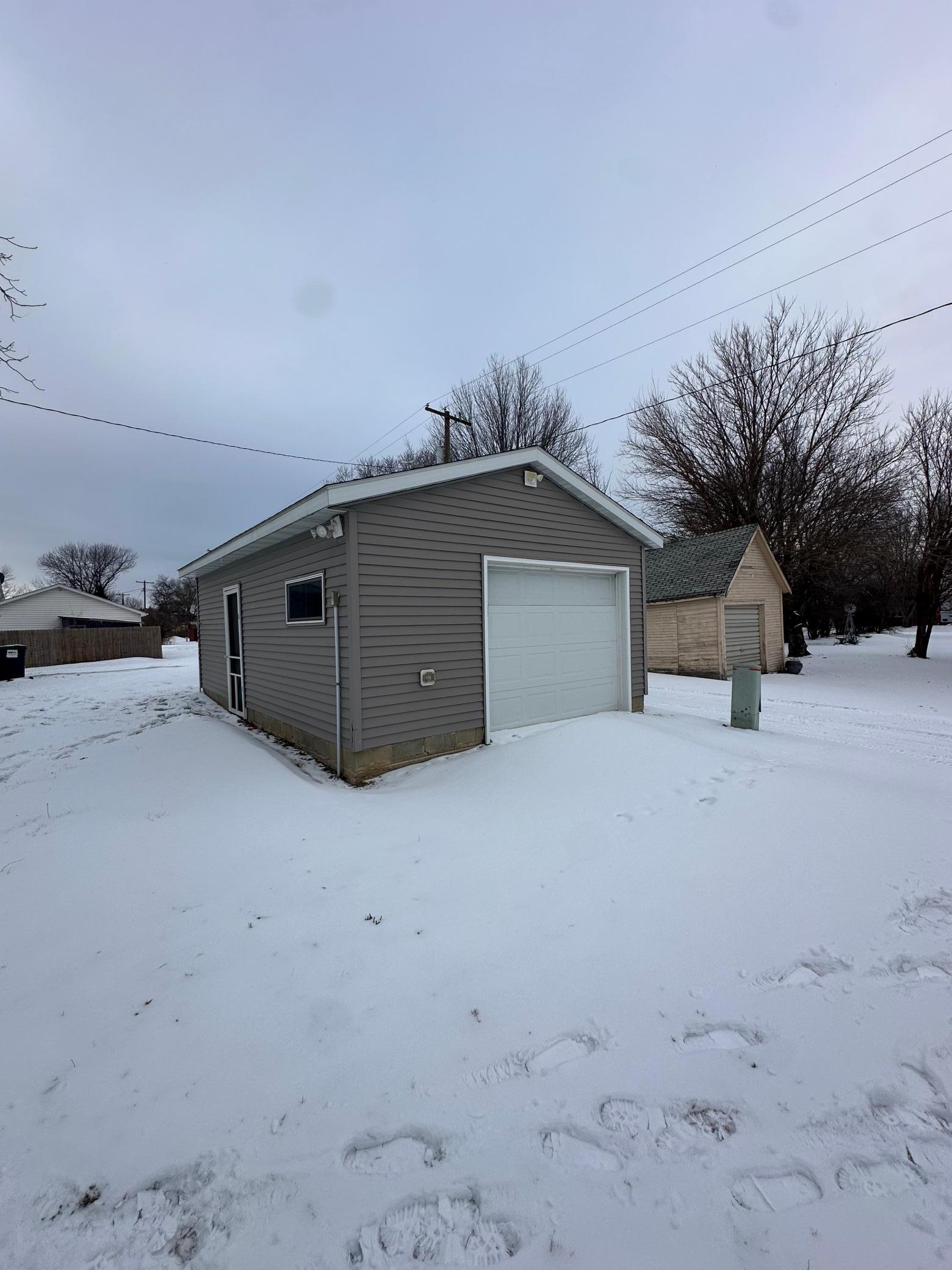 341 Main Street East Trimont, MN 56176 - Photo 27 of 32