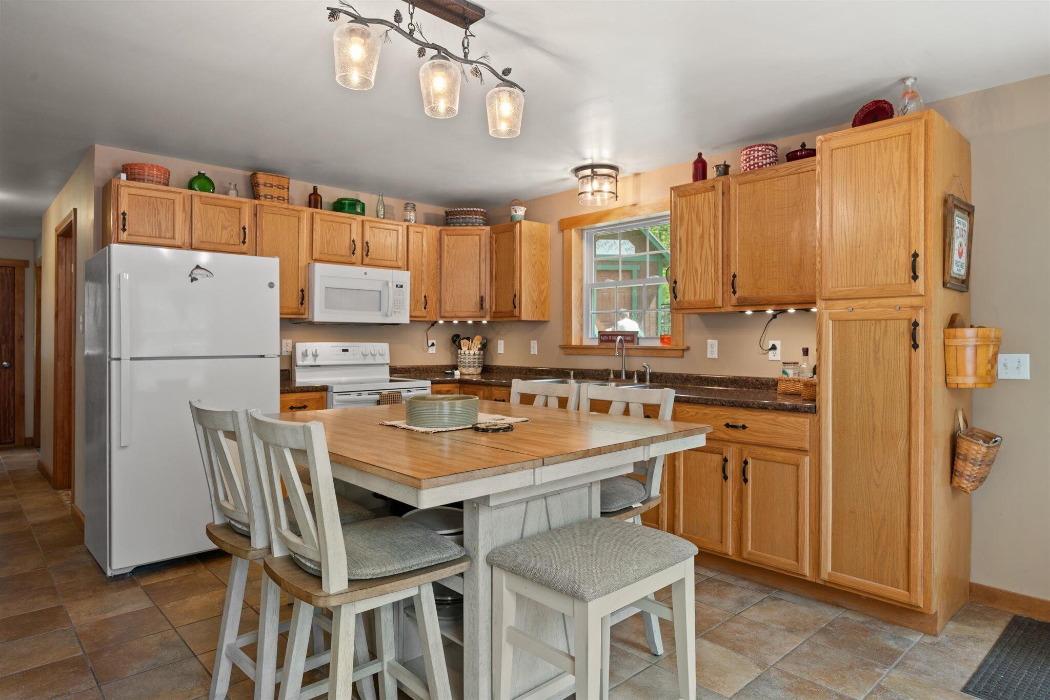 55 Edgewater Lane Bucksport, ME 04416 - Photo 11 of 45 18-Kitchen