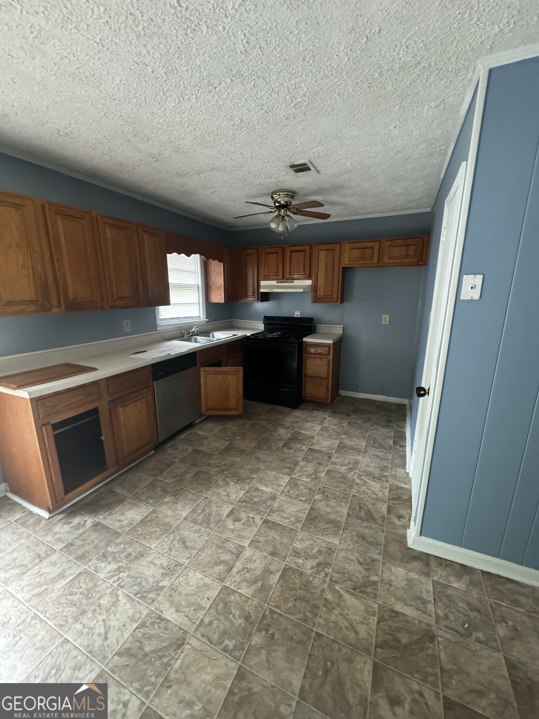 4300 Essex Road Macon, GA 31206 - Photo 4 of 11