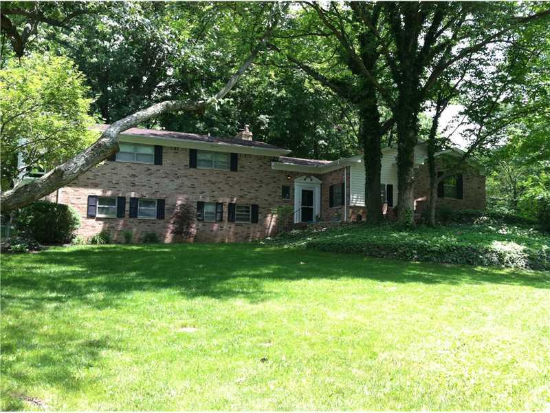 8924 Briarclift Road Indianapolis, IN 46256 - Photo 1 of 18 Gallery Image 1